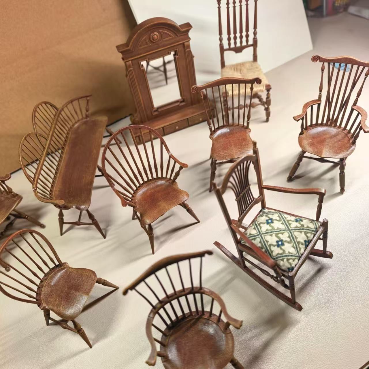 1/12 Scale Vintage Windsor Cha - Dollhouse Furniture Set recension och pris